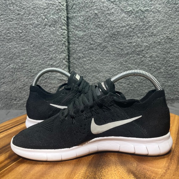 Nike Free RN Flyknit 2017 Women's Running Shoes Sneakers Black White Size 7 - Picture 9 of 12